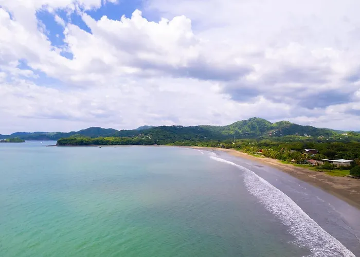 Sunset 303 - Ocean View 3 Bedroom Apartment