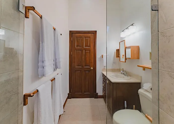 Sunset 303 - Ocean View 3 Bedroom *