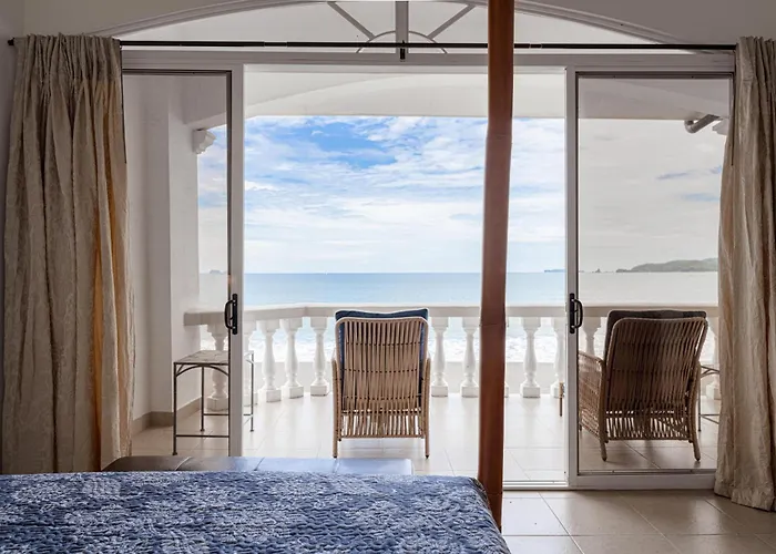 Apartment Sunset 303 - Ocean View 3 Bedroom *
