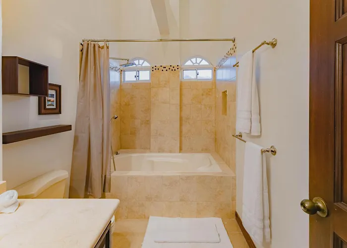 Apartment Sunset 303 - Ocean View 3 Bedroom Tempate