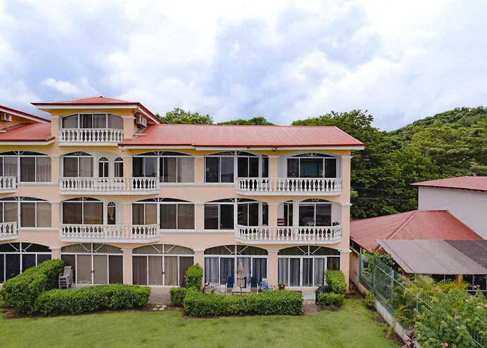 Sunset 303 - Ocean View 3 Bedroom *